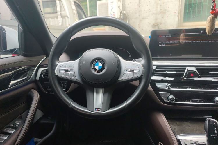 Used BMW 5 Series 2023 530Li Leading Model M Sport Package Steering Wheel