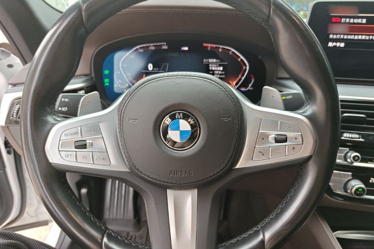 Used BMW 5 Series 2023 530Li Leading Model M Sport Package Steering Wheel