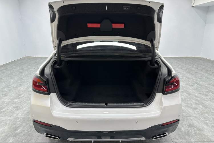 Used BMW 5 Series 2023 Restyled 530Li Leading Edition M Sport Package Trunk