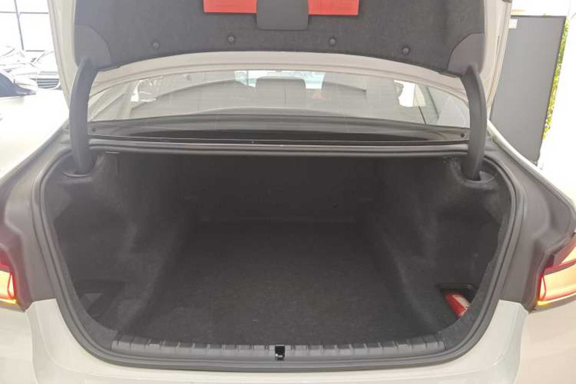 Used BMW 5 Series 2023 530Li Leading Edition Luxury Package Trunk