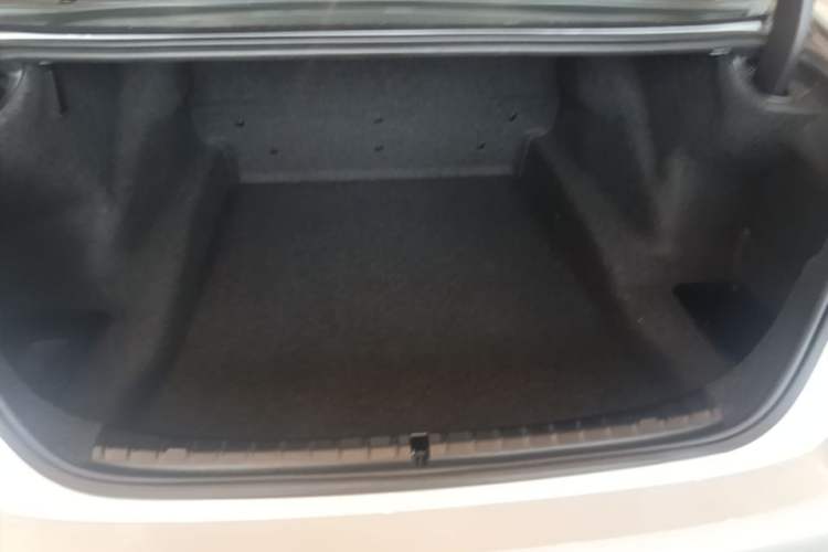 Used BMW 5 Series 2023 530Li xDrive M Sport Package Trunk
