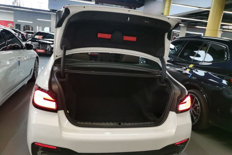 Used BMW 5 Series 2023 530Li Luxury Edition M Sport Package Trunk