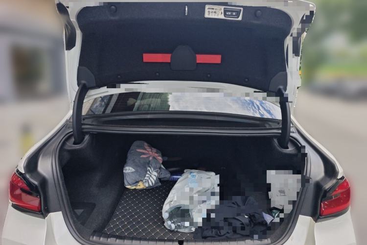Used BMW 5 Series 2023 530Li Leading Model M Sport Package Trunk