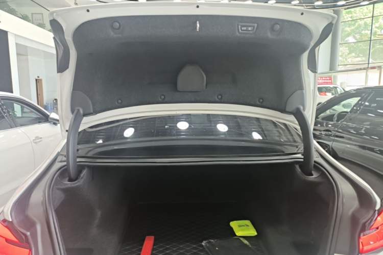 Used BMW 5 Series 2023 530Li Leading Model M Sport Package Trunk