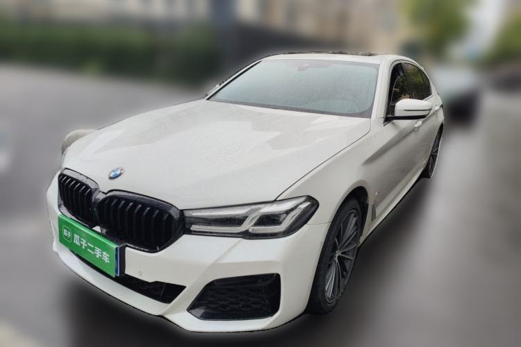 Used BMW 5 Series 2023 530Li Leading Model M Sport Package Guazi used car, China used car export, Used car for sale, Used cars, Cheapest cars for sale