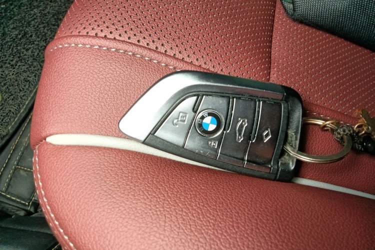 Used BMW 5 Series 2023 530Li Leading Model M Sport Package Vehicle Key