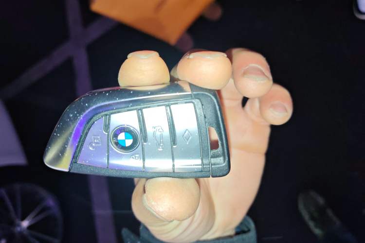 Used BMW 5 Series 2023 530Li Leading Model M Sport Package Vehicle Key