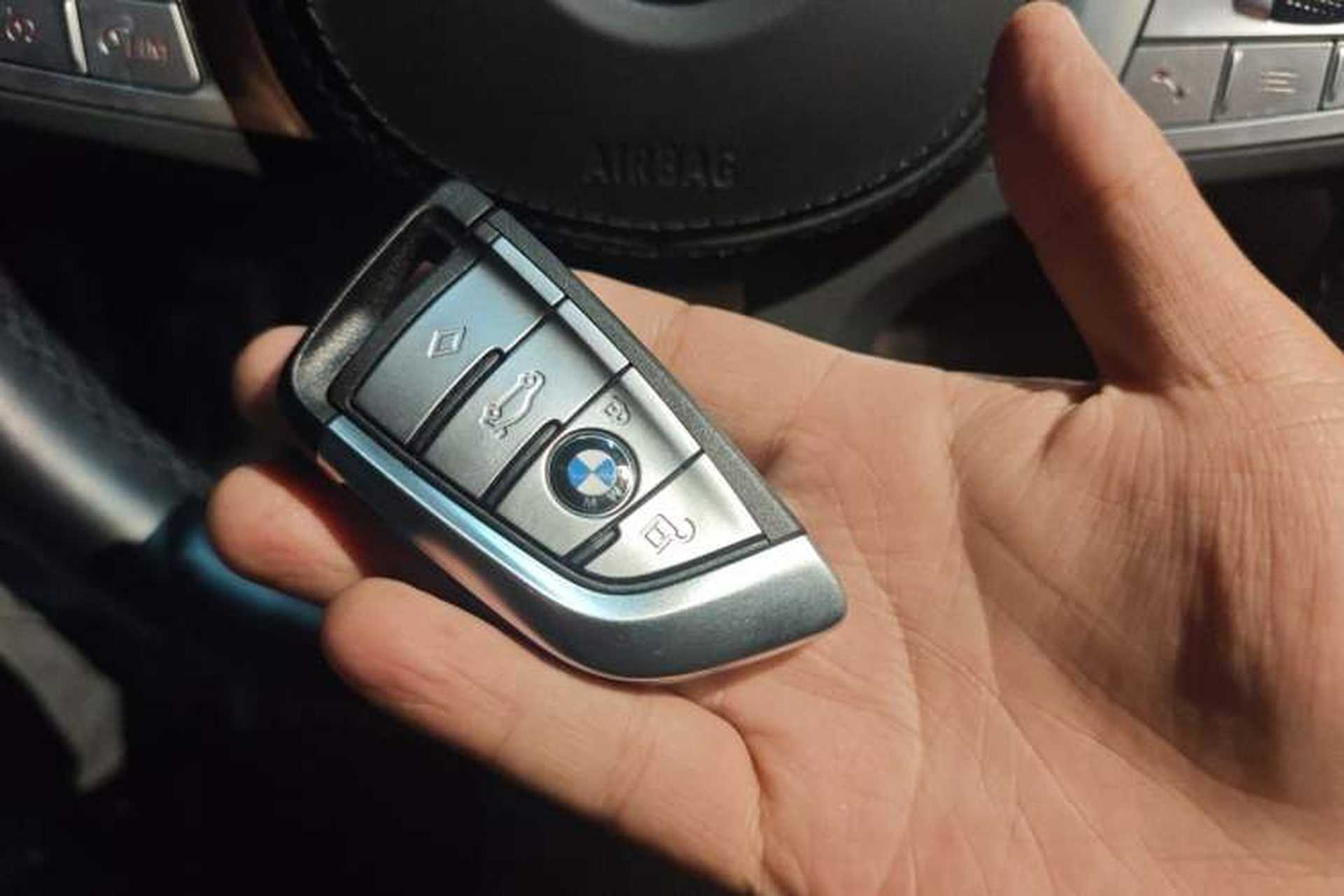 Used BMW 5 Series 2023 530Li Leading Model M Sport Package Vehicle Key