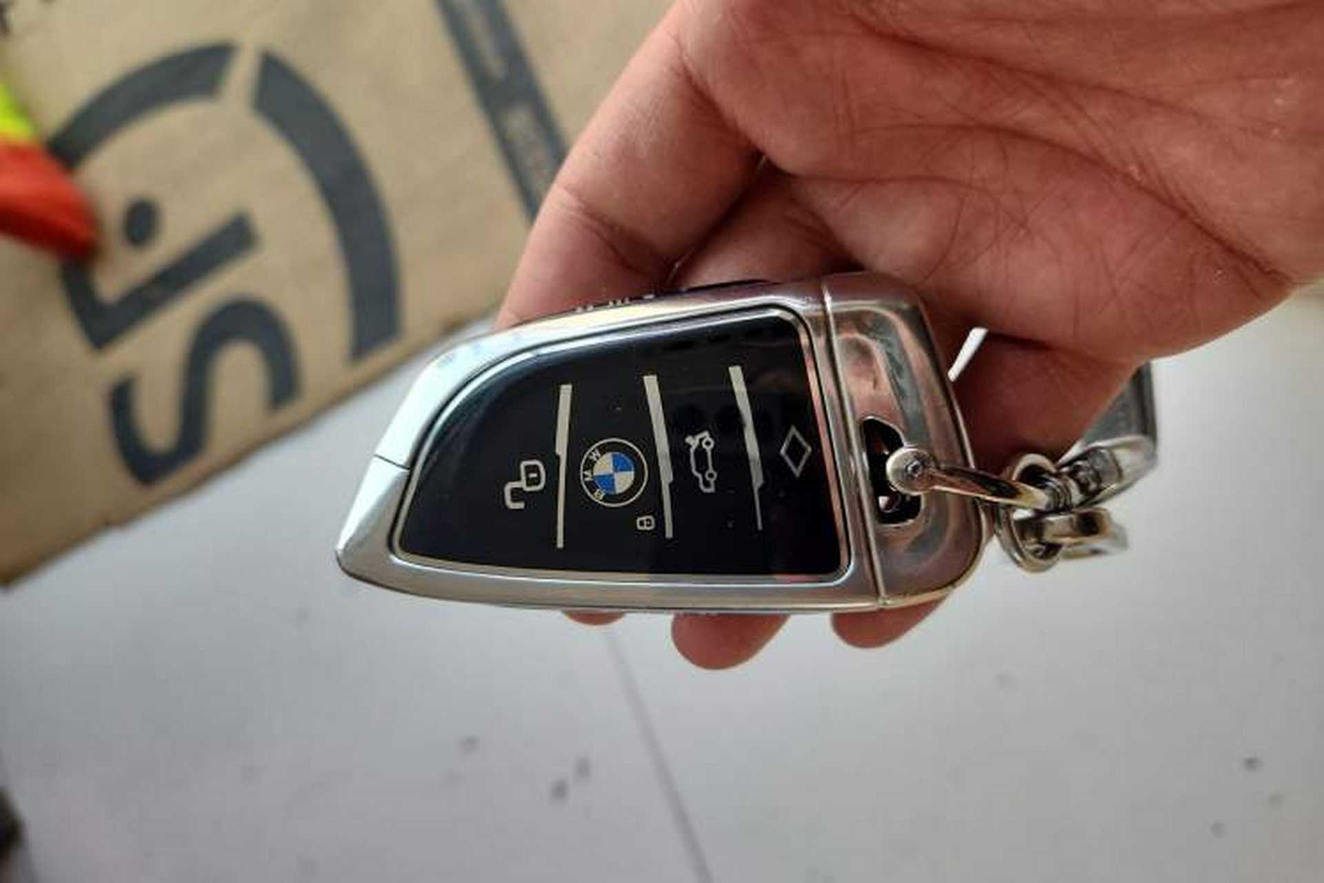 Used BMW 5 Series 2023 Restyled 530Li Leading Edition M Sport Package Vehicle Key