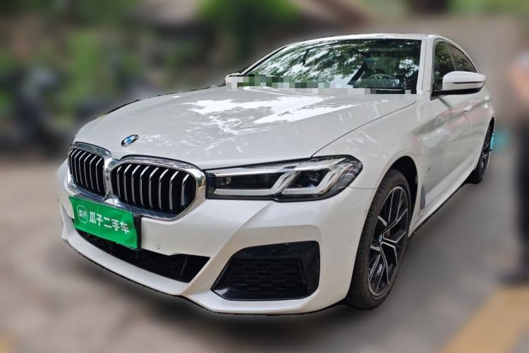Used BMW 5 Series 2023 530Li Luxury Edition M Sport Package Guazi used car, China used car export, Used car for sale, Used BMW cars, Cheapest cars for sale