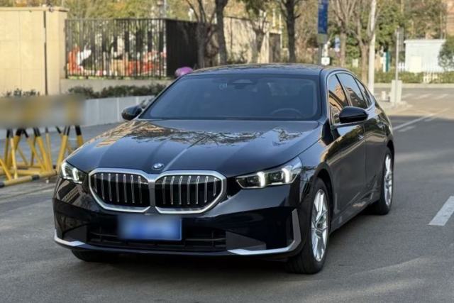 Used BMW 5 Series 2024 525Li Luxury Package