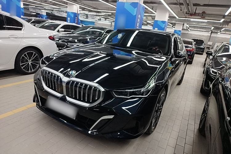 Used BMW 5 Series 2024 525Li M Sport Package Guazi used car, China used car export, Used car for sale, Used cars, Cheapest cars for sale