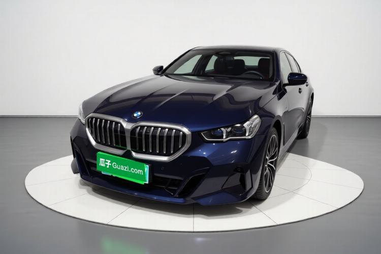 Used BMW 5 Series 2024 530i Leading Model M Sport Package Guazi used car, China used car export, Used car for sale, Used cars, Cheapest cars for sale