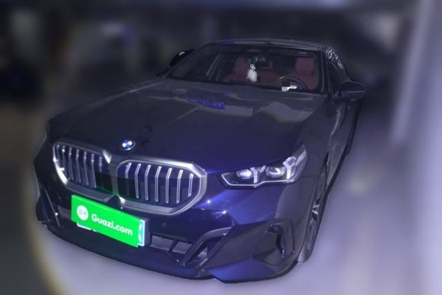 Used BMW 5 Series 2024 530i Leading Model M Sport Package