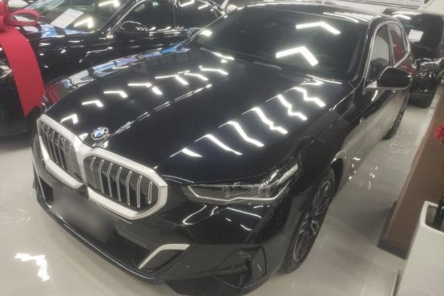 Used BMW 5 Series 2024 525Li M Sport Package