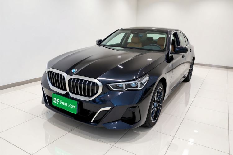 Ojetý BMW 5 Series 2024 525Li M Sport Package Guazi used car, China used car export, Used car for sale, Used  cars, Cheapest cars for sale