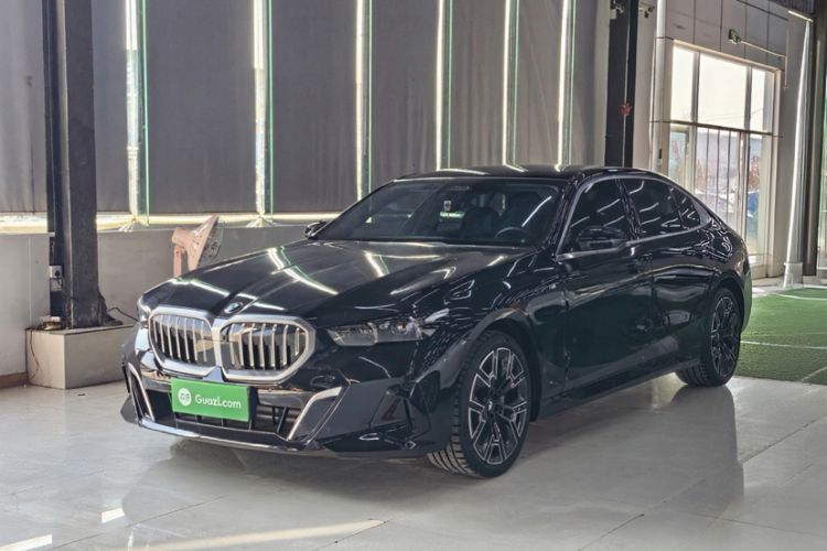 Used BMW 5 Series 2024 530Li Luxury Edition M Sport Package Guazi used car, China used car export, Used car for sale, Used cars, Cheapest cars for sale