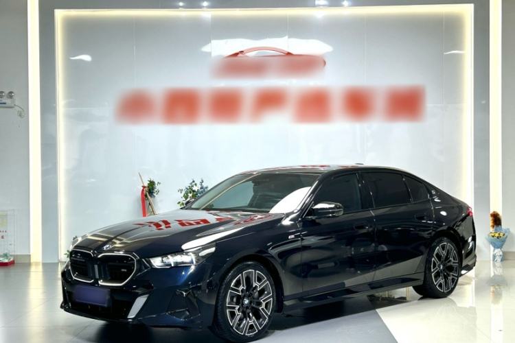 BMW 5 Series 2024 530Li Luxury Edition M Sport Package
