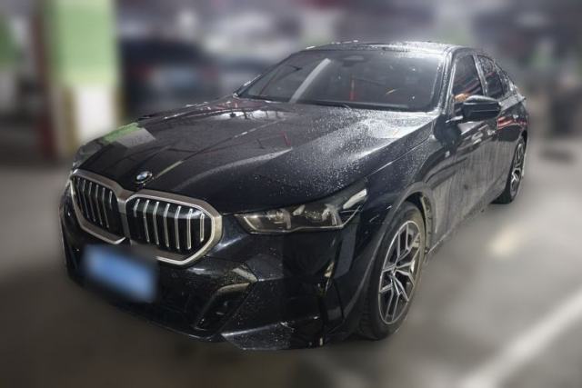 Used BMW 5 Series 2024 530i Leading Model M Sport Package