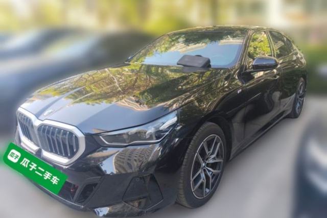 Used BMW 5 Series 2024 530i Leading Model M Sport Package