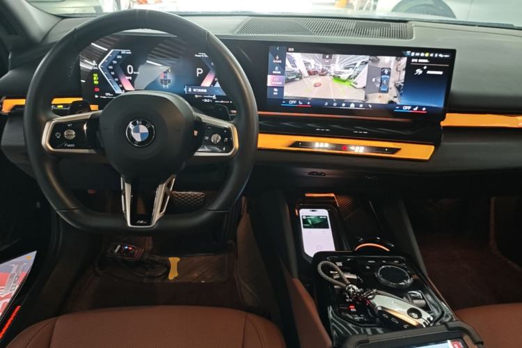Used BMW 5 Series 2024 530Li Leading Luxury Package Center Console