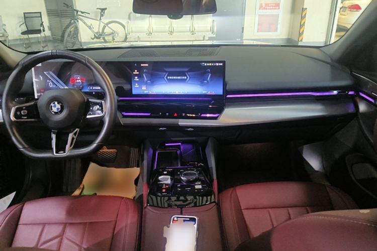 Used BMW 5 Series 2024 525Li M Sport Package Center Console