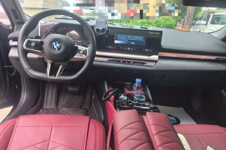 Used BMW 5 Series 2024 530Li Luxury Edition M Sport Package Center Console