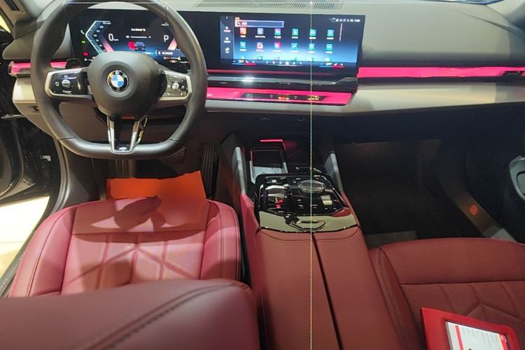 Used BMW 5 Series 2024 530Li Leading Model M Sport Package Center Console