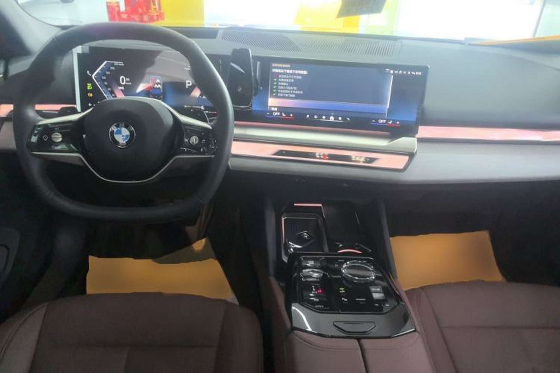 Used BMW 5 Series 2024 530Li Luxury Package Premium Edition Center Console
