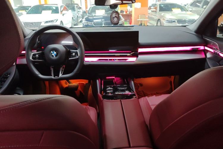 Used BMW 5 Series 2024 530Li Leading Model M Sport Package Center Console