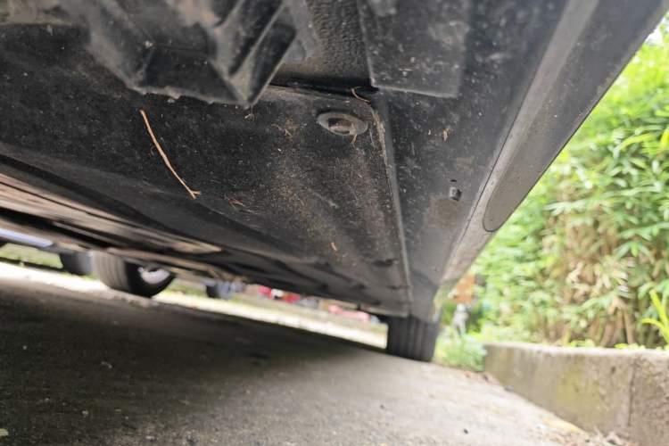 Used BMW 5 Series 2024 525Li M Sport Package Chassis Front Left