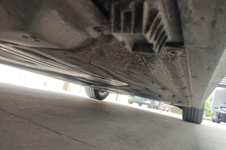 Used BMW 5 Series 2024 530Li Leading Model M Sport Package Chassis Front Left