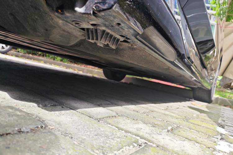 Used BMW 5 Series 2024 530Li Leading Model M Sport Package Chassis Front Left