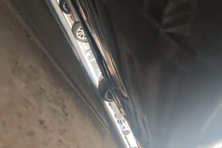 Used BMW 5 Series 2024 530Li Luxury Edition M Sport Package Chassis Front Left