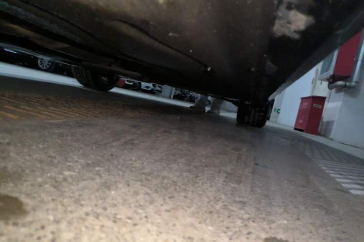 Used BMW 5 Series 2024 530Li Leading Model M Sport Package Chassis Front Left