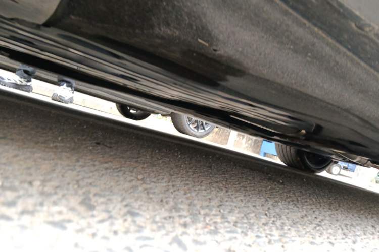 Used BMW 5 Series 2024 530Li Leading Luxury Package Chassis Front Left
