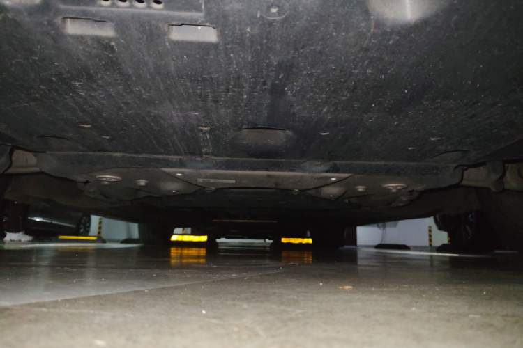 Used BMW 5 Series 2024 525Li Luxury Package Chassis Front