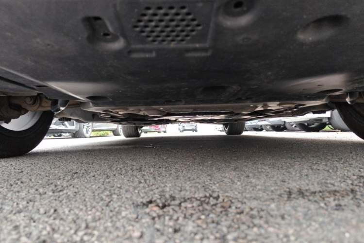 Used BMW 5 Series 2024 530Li Leading Model M Sport Package Chassis Front