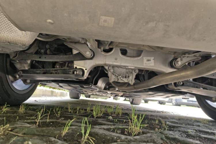 Used BMW 5 Series 2024 525Li M Sport Package Chassis Rear