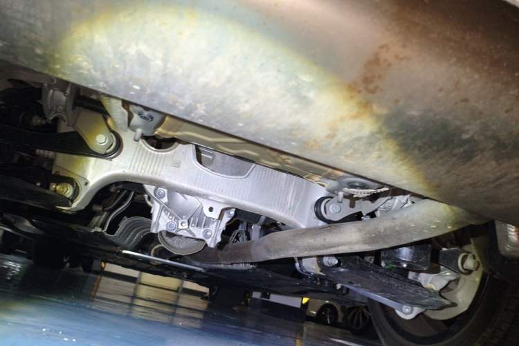 Used BMW 5 Series 2024 525i M Sport Package Chassis Rear