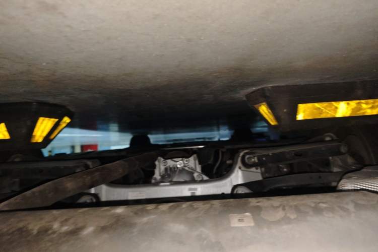 Used BMW 5 Series 2024 525Li Luxury Package Chassis Rear