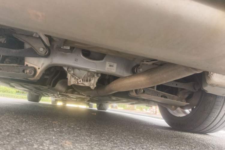 Used BMW 5 Series 2024 530Li Leading Model M Sport Package Chassis Rear