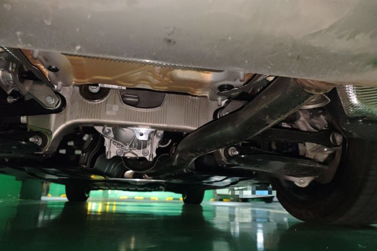 Used BMW 5 Series 2024 530i Luxury Edition M Sport Package Chassis Rear