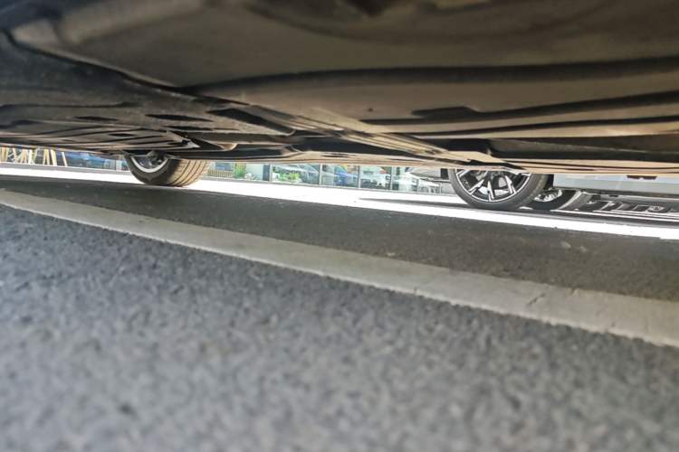 Used BMW 5 Series 2024 530Li Leading Model M Sport Package Chassis Rear Left