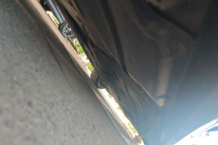 Used BMW 5 Series 2024 530Li Luxury Edition M Sport Package Chassis Rear Right