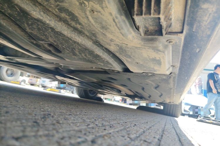 Used BMW 5 Series 2024 530Li Leading Model M Sport Package Chassis Rear Right
