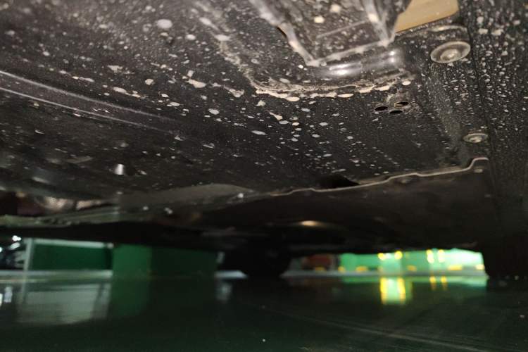 Used BMW 5 Series 2024 530i Luxury Edition M Sport Package Chassis Rear Right