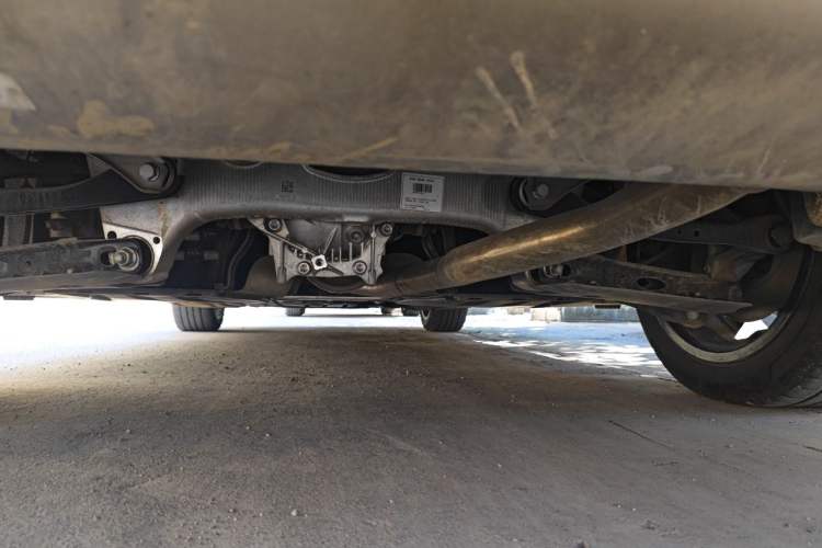 Used BMW 5 Series 2024 525Li M Sport Package Chassis Rear