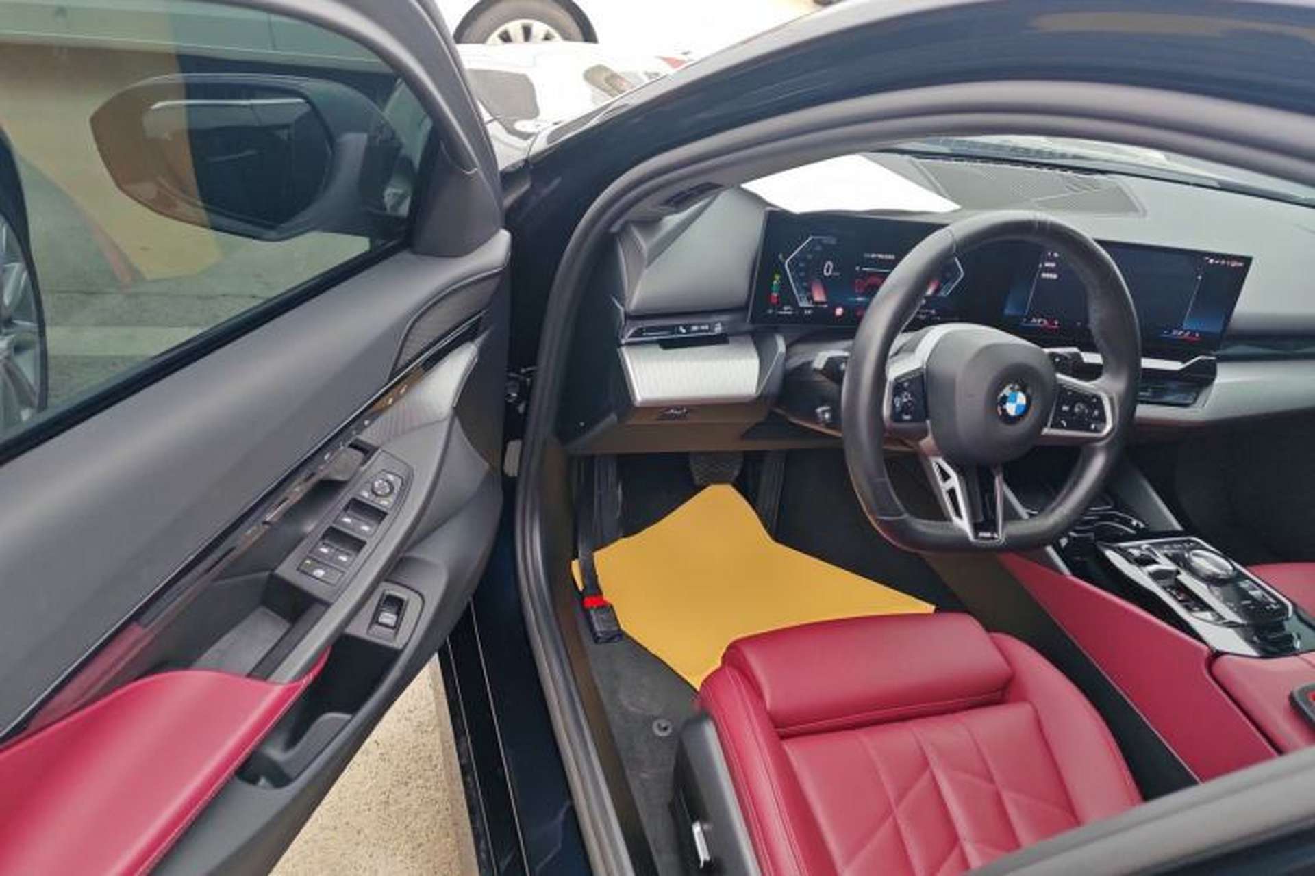 Used BMW 5 Series 2024 525i M Sport Package Driver Seat