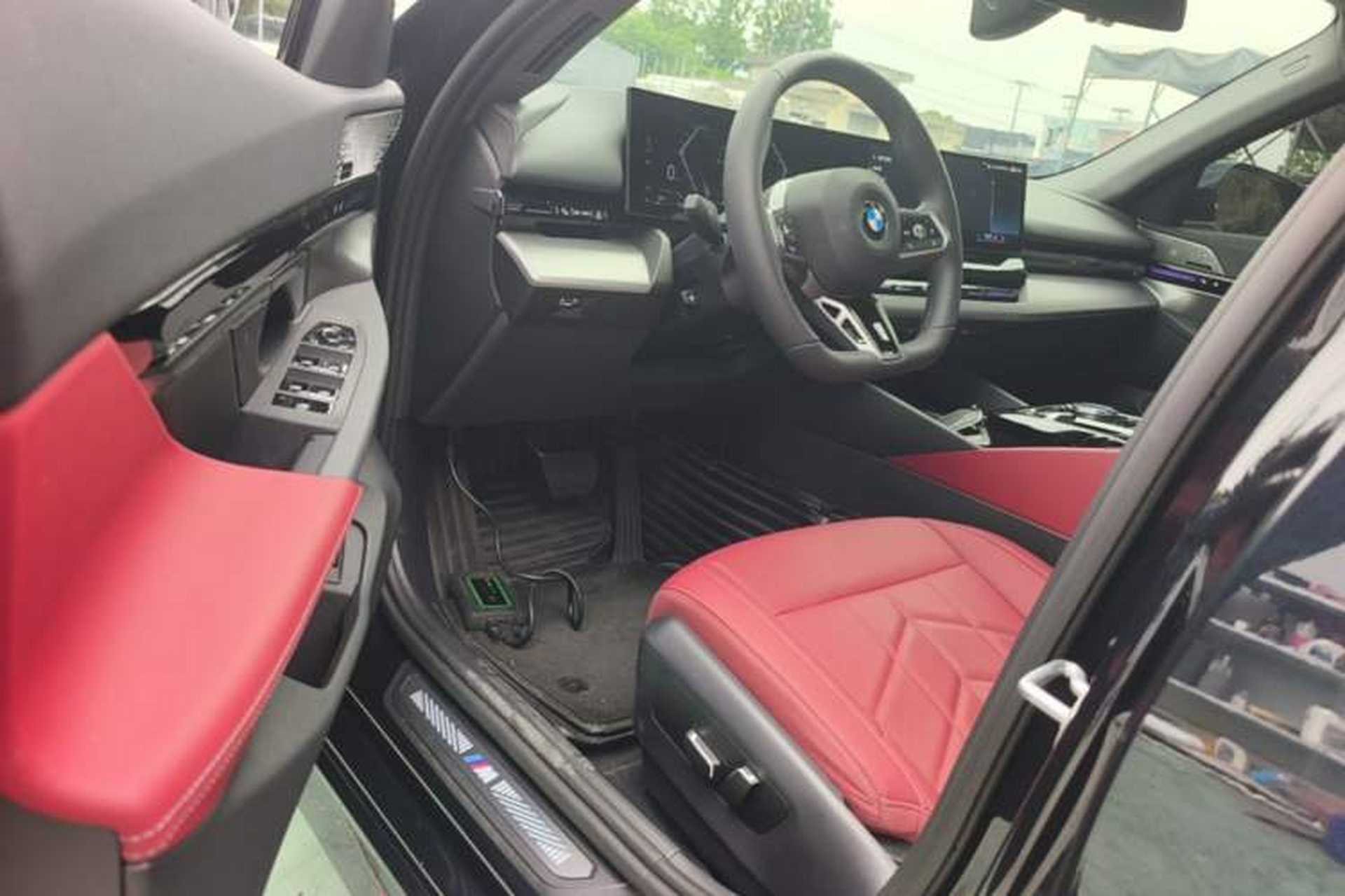 Used BMW 5 Series 2024 525Li M Sport Package Driver Seat